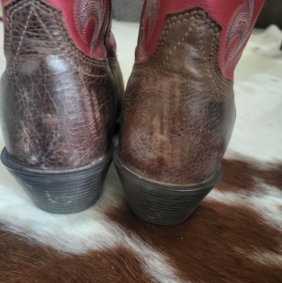 Ariat boots - Picture 4 of 6
